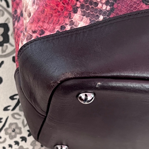 Longchamp Reptigne embossed snake print red leather tote overnight travel bag - Picture 10 of 16